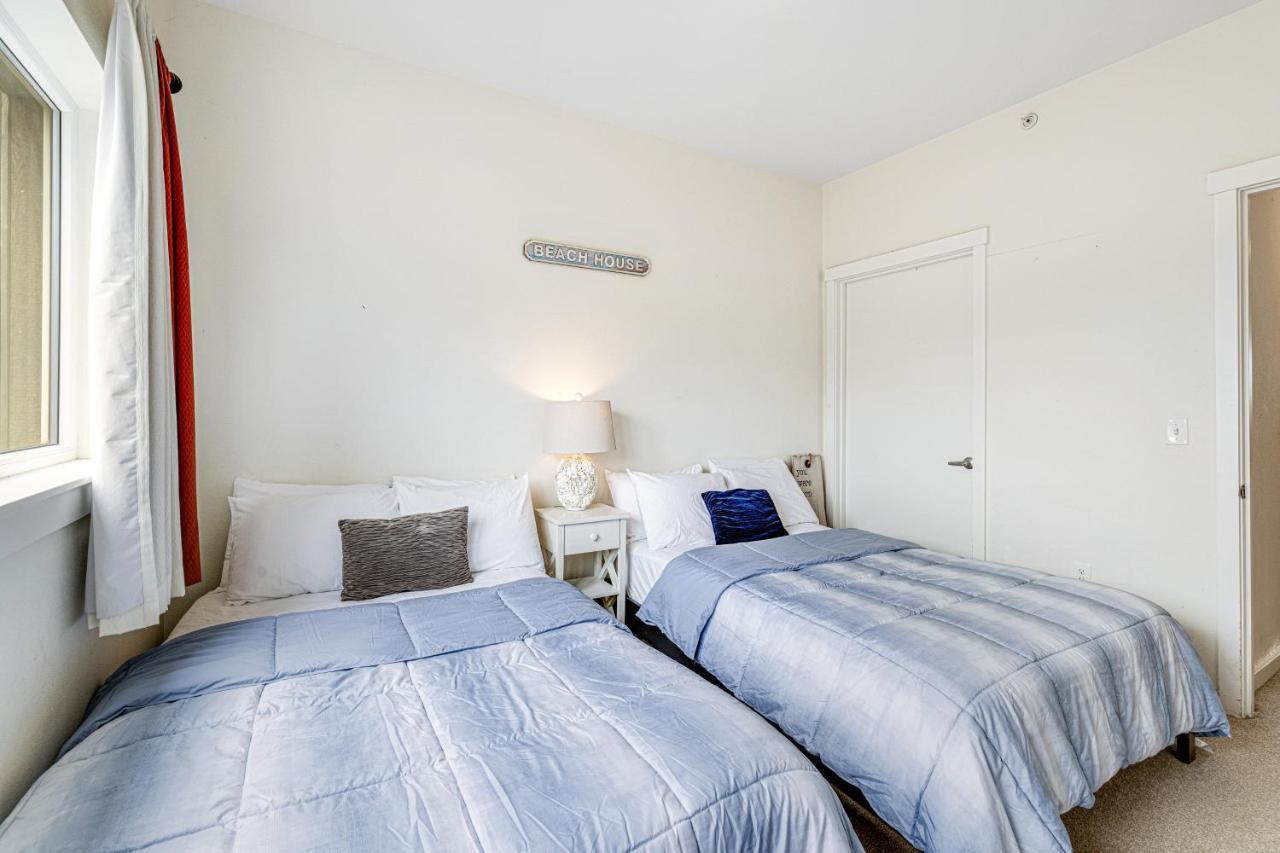 Serenity By The Sea Apartment ร็อคอเวย์บีช ภายนอก รูปภาพ